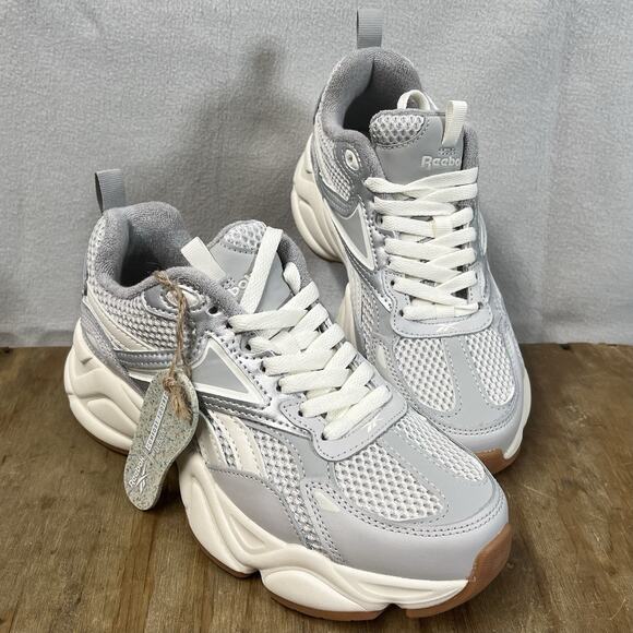 Reebok Charge Y2K Chunky Women Shoes Sneaker 8.5 Gray Ortholite baggy athleisure - Picture 1 of 8